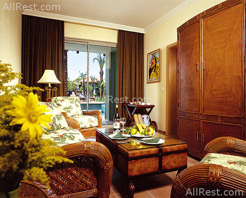IC Hotel Residence 7